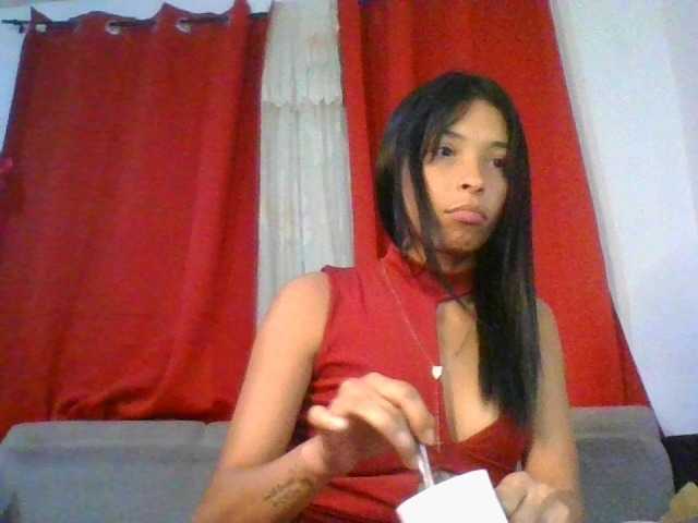 Arella85 webcam