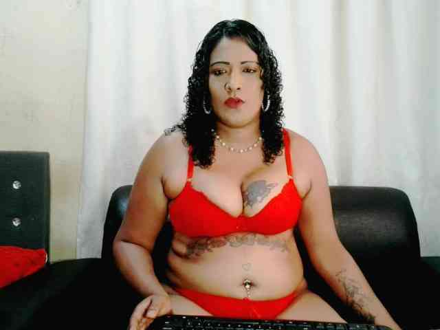 IndianFireBallXXx webcam