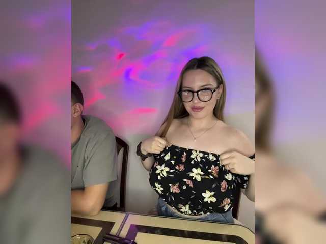 Cris_Mi webcam
