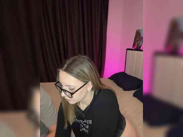 Cris_Mi webcam
