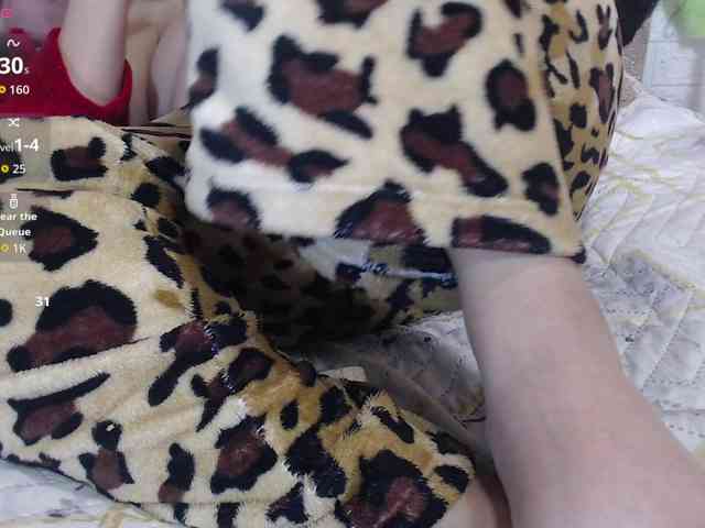 KataleyaStiward webcam