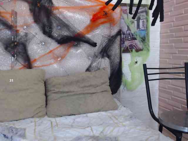 KataleyaStiward webcam