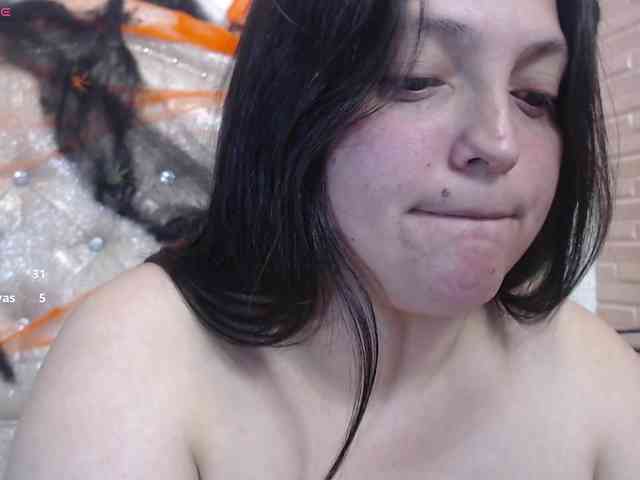 KataleyaStiward webcam
