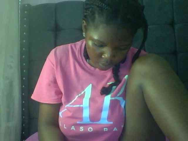 Cute-Diva webcam