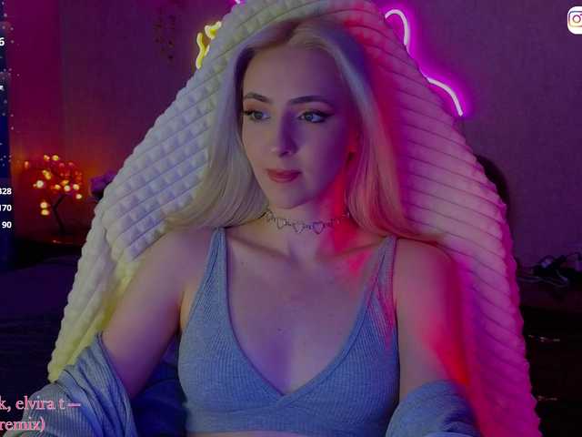 LollyGirlMoon