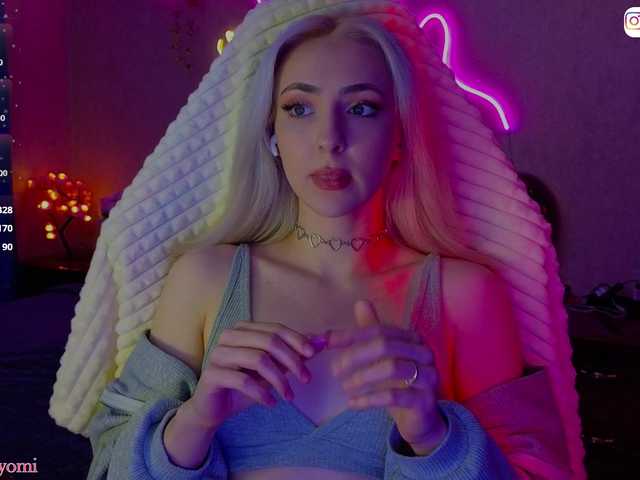 LollyGirlMoon