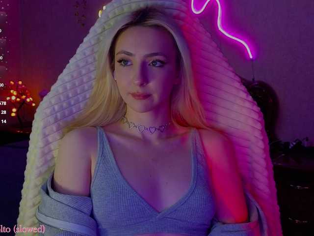 LollyGirlMoon