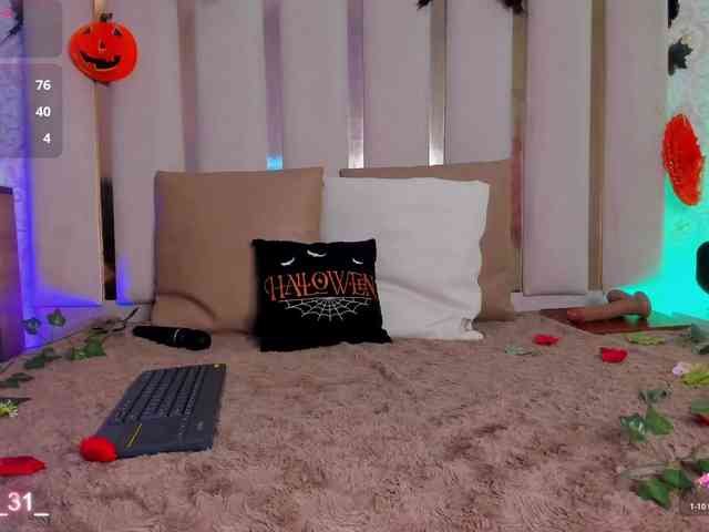 Daphnne-tay webcam