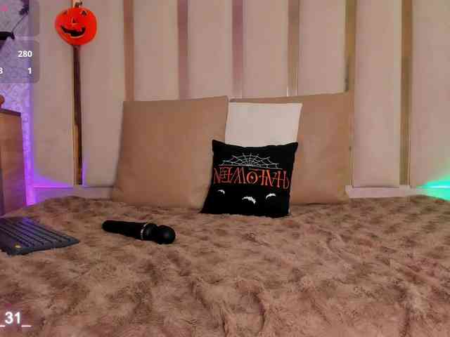 Daphnne-tay webcam