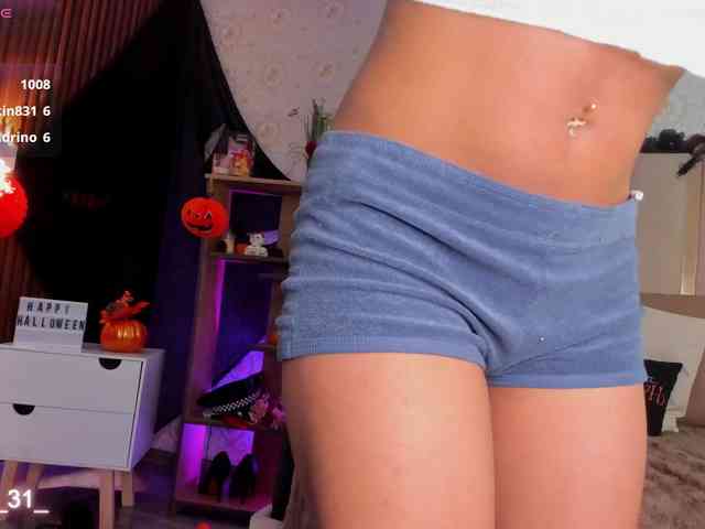 Daphnne-tay webcam