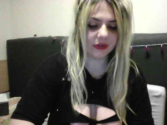 CrazyplesureAnna webcam