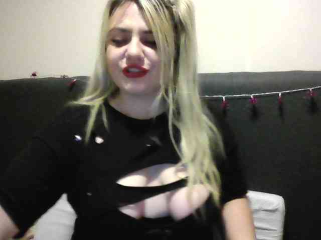 CrazyplesureAnna webcam