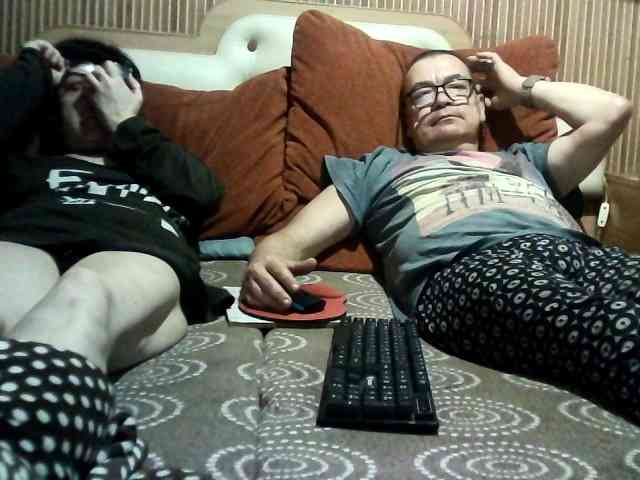 coupleofcoolx webcam