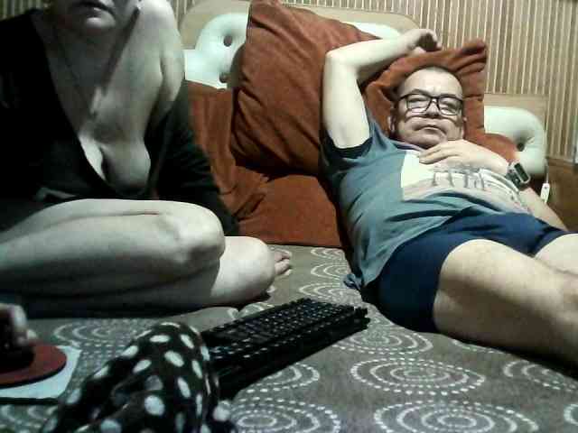 coupleofcoolx webcam