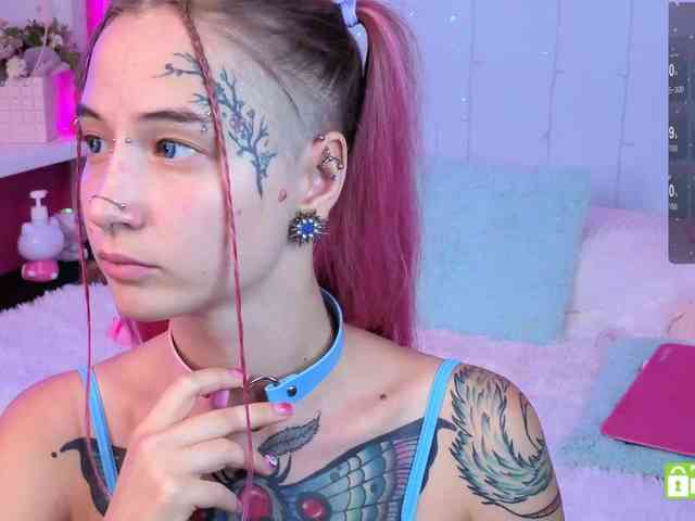 Ne_Sonia webcam