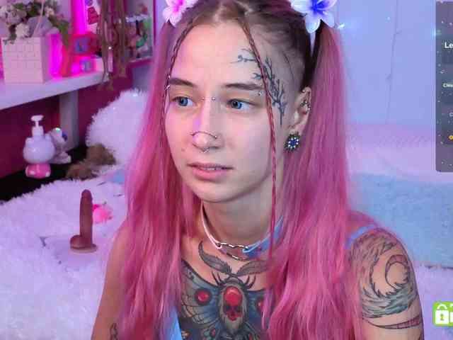 Ne_Sonia webcam