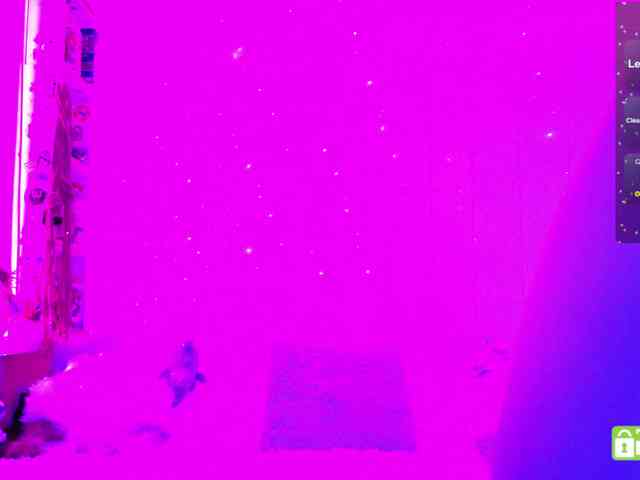 Ne_Sonia webcam