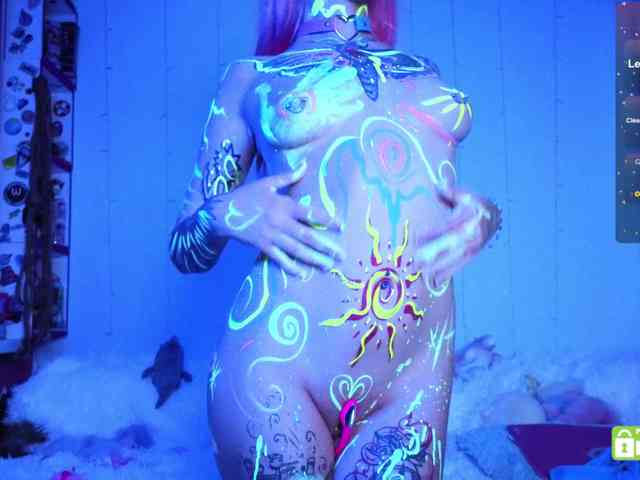Ne_Sonia webcam