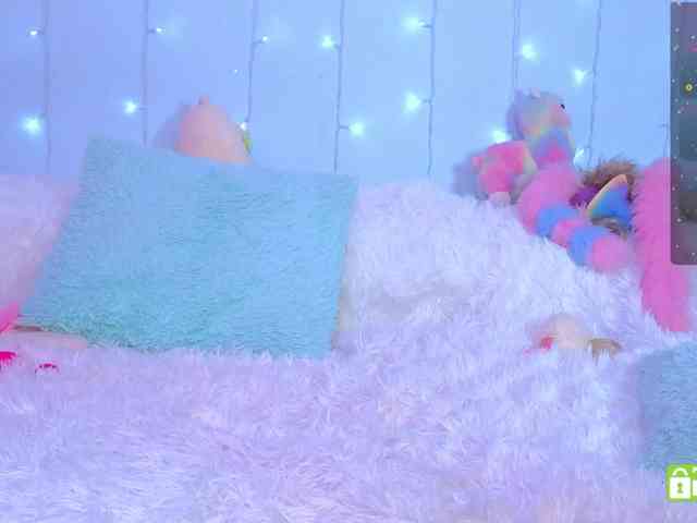 Ne_Sonia webcam