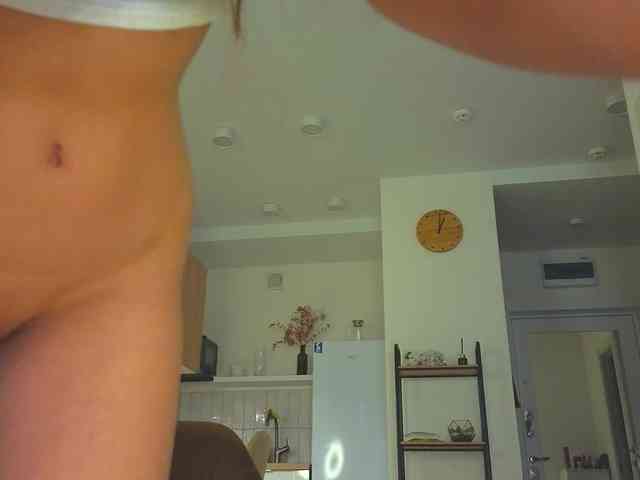 lili-roze webcam