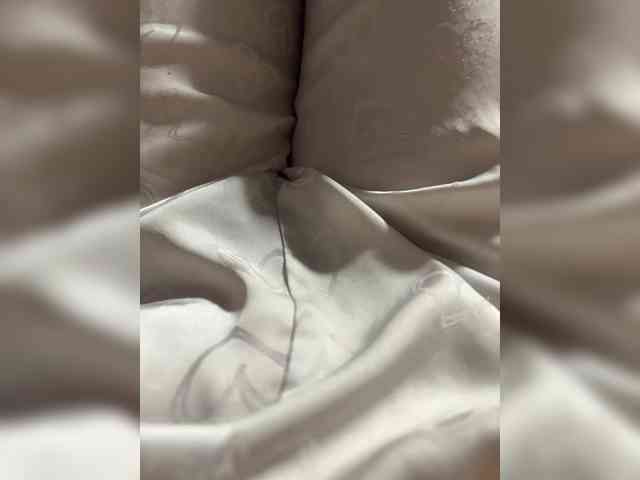 Amber-Lorinda webcam