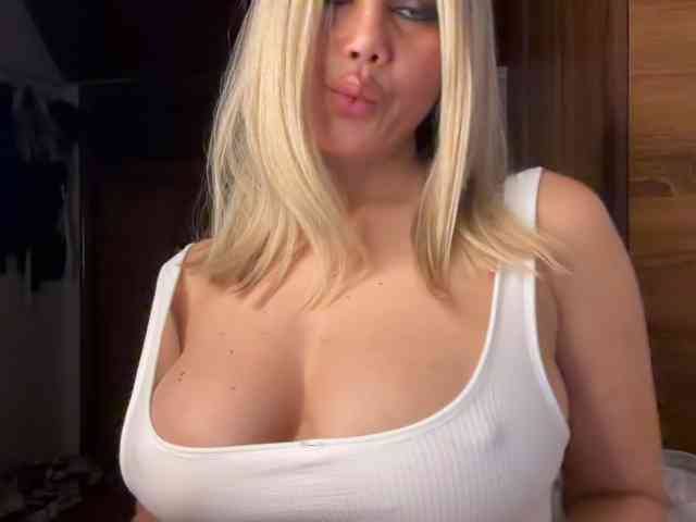 sexylatinapaulina webcam