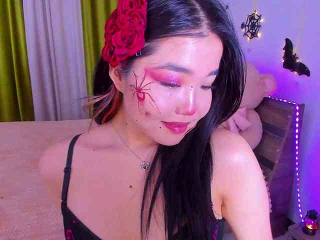 Dollyiaa webcam