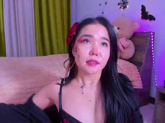 Dollyiaa webcam