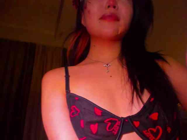 Dollyiaa webcam