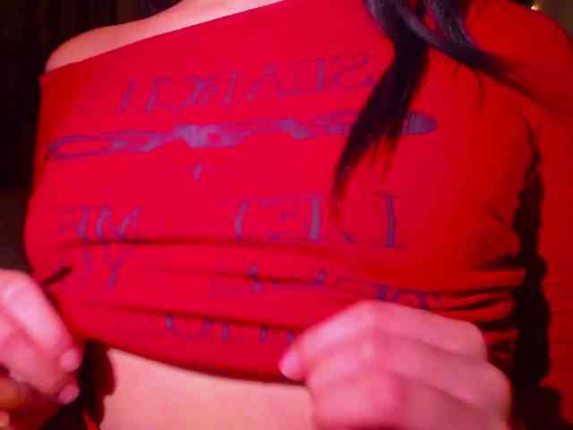 Dollyiaa webcam