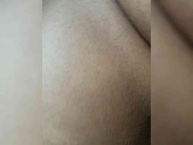 Petite-mpenzi webcam