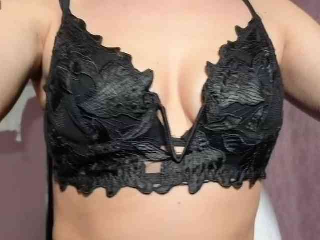 FemdomLedyMaria webcam