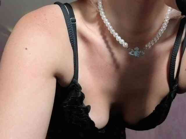 FemdomLedyMaria webcam