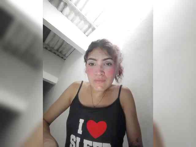 AmbarAnthonellaMarquez webcam