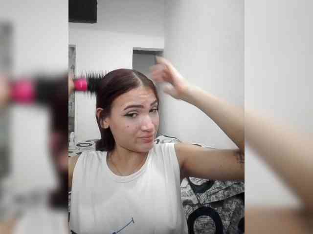 AmbarAnthonellaMarquez webcam