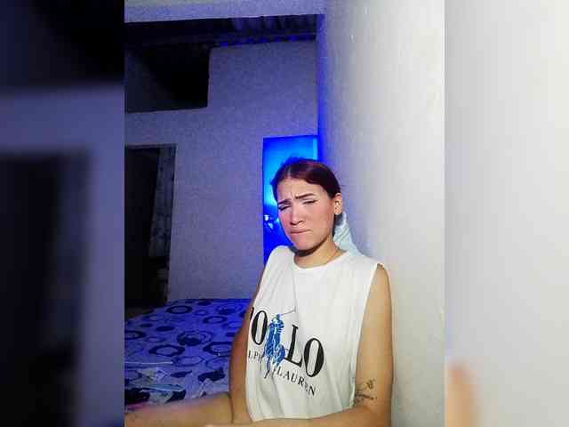 AmbarAnthonellaMarquez webcam
