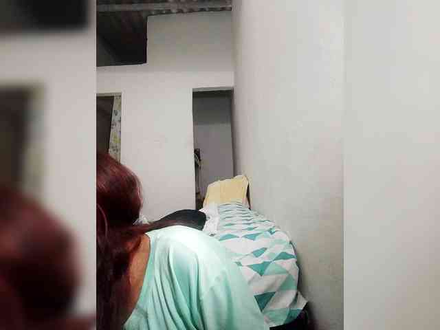 AmbarAnthonellaMarquez webcam