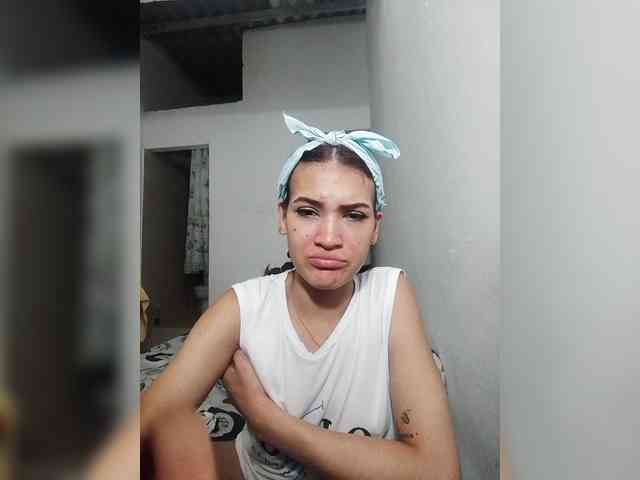 AmbarAnthonellaMarquez webcam