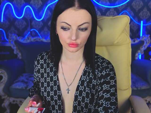 Entra en el chat con el modelo DaisyDelighte DaisyDelighte