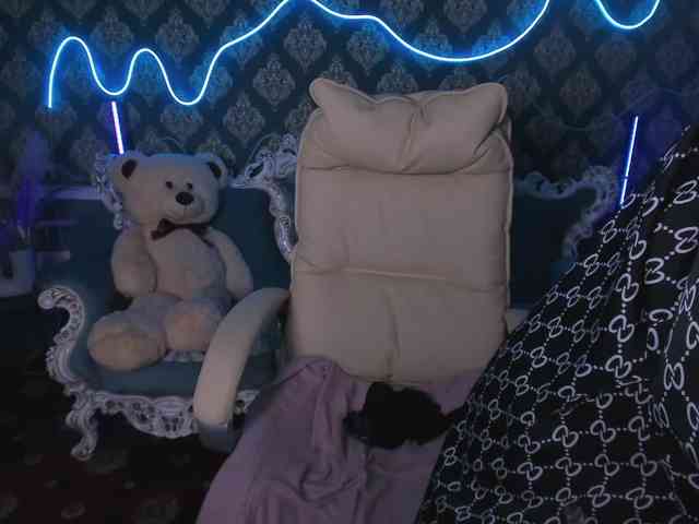 DaisyDelighte webcam