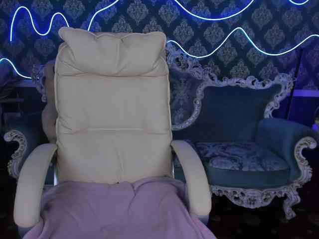 DaisyDelighte webcam