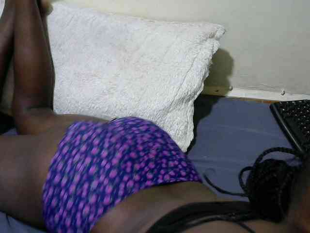 NastyEbony001 webcam