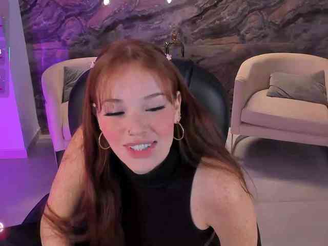 CorinneRusso webcam
