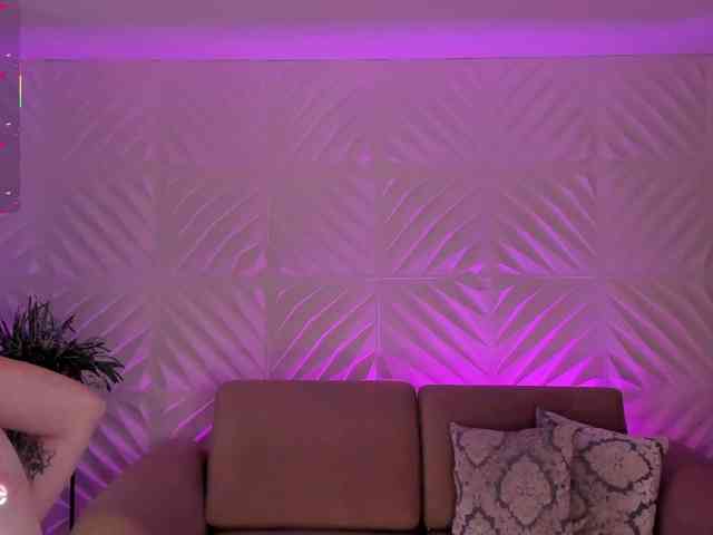 CorinneRusso webcam