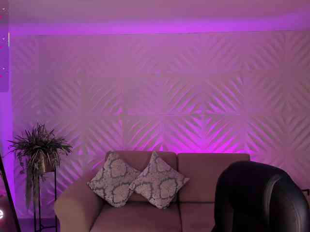 CorinneRusso webcam
