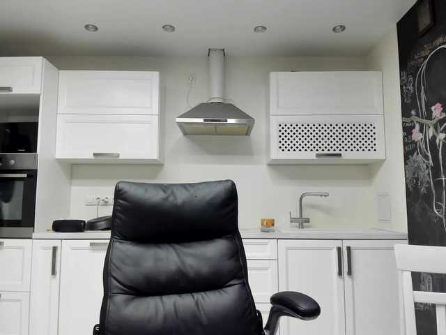 Entrez le videochat erotique avec le
modèle busenok busenok