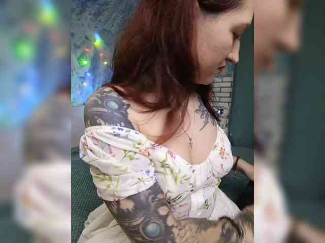 Mari_Gold webcam