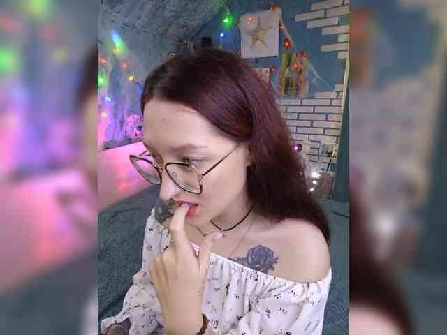 Mari_Gold webcam