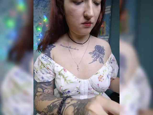 Mari_Gold webcam