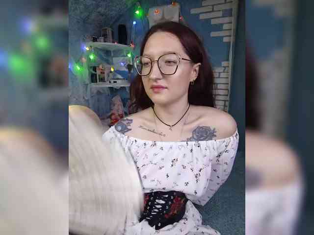 Mari_Gold webcam